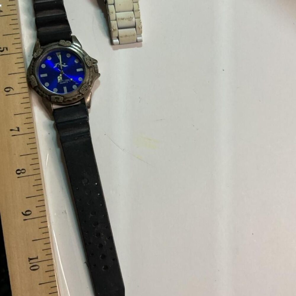 Rusty Men's Watch - Picture 5 of 7